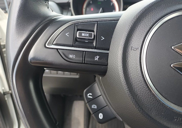 Suzuki Swift cena 61900 przebieg: 28996, rok produkcji 2021 z Biała małe 29